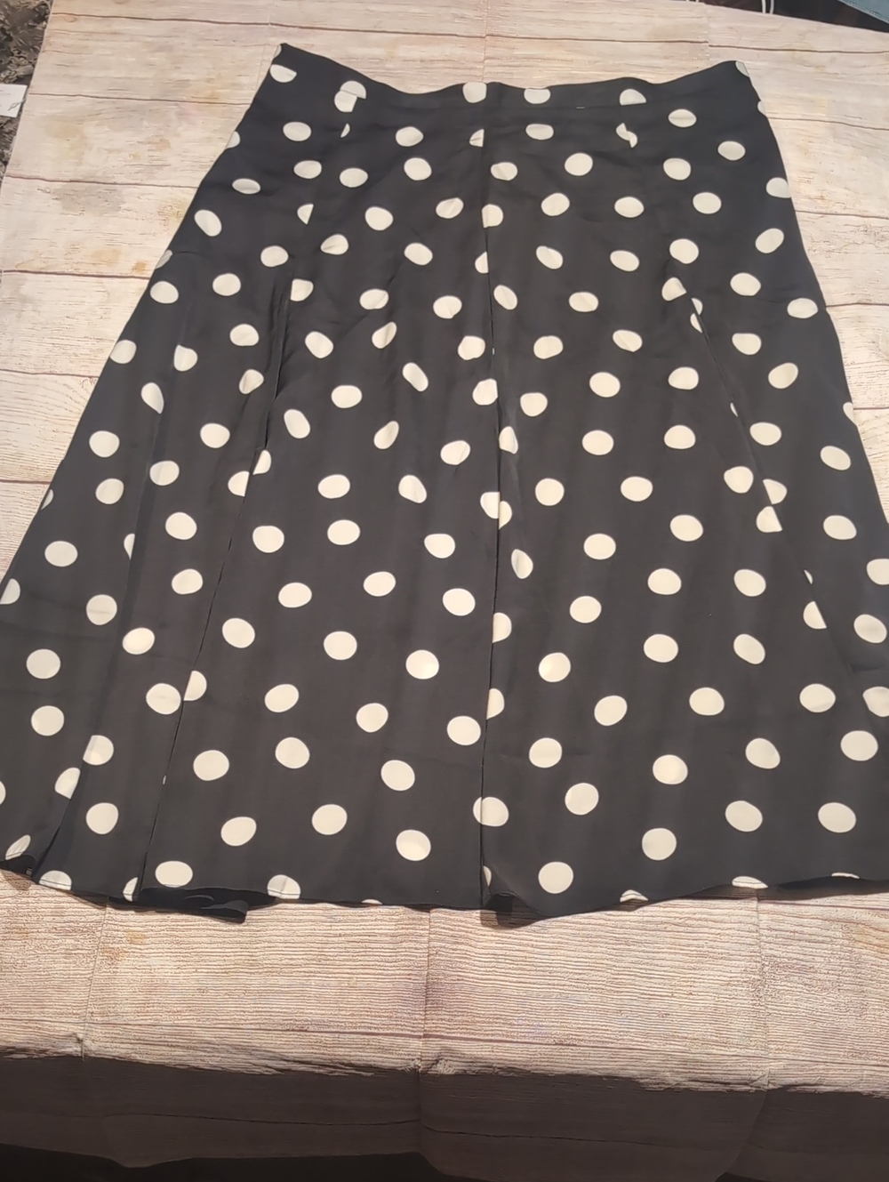 Banana Republic Factory Black With White Polka Dots Midi Skirt Size 16